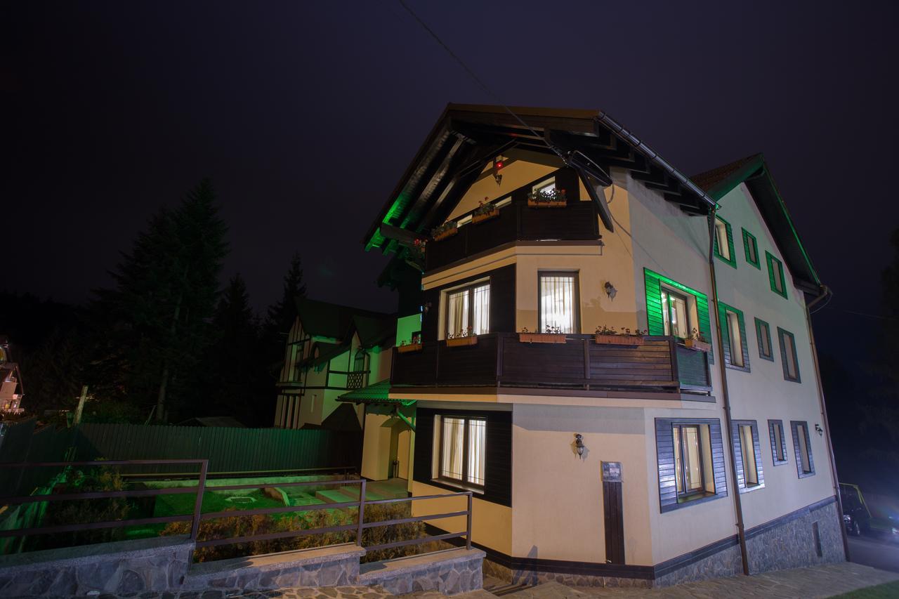 Pensiunea Carmen'S Mansion B Sinaia Ngoại thất bức ảnh